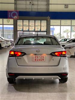 نيسان فيرسا